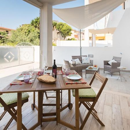 Casa Ono - Appartamento Con 2 Camere E 2 Bagni In Centro Abitato Orosei Dış mekan fotoğraf